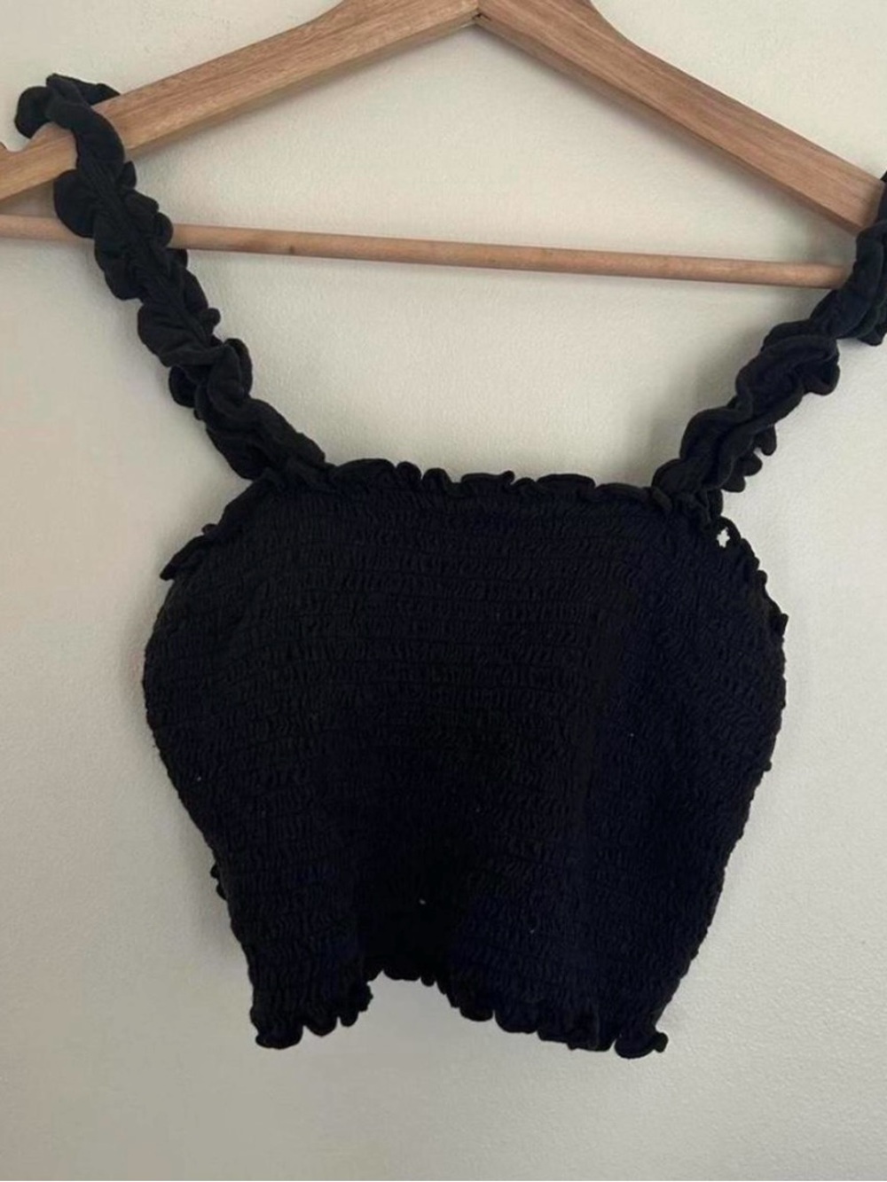 True craft Black ruffled crop top in a M.